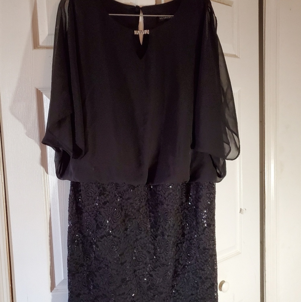 Amazingly cute black dress